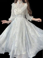 Chic Belle Époque-Inspired Midi Dress