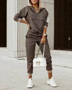 Chic and Cozy Women's Tracksuit