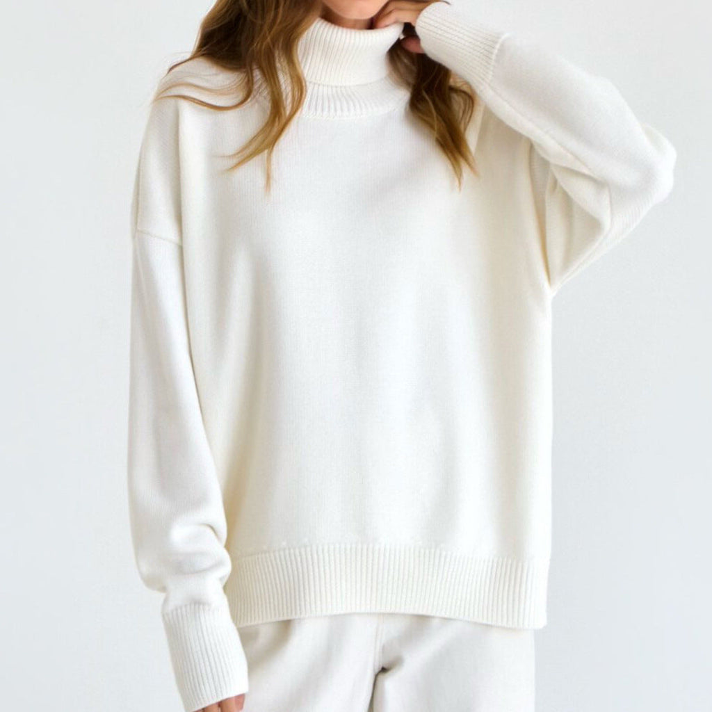 Women's Oversized Turtleneck Pullover Sweater - Basic Knit