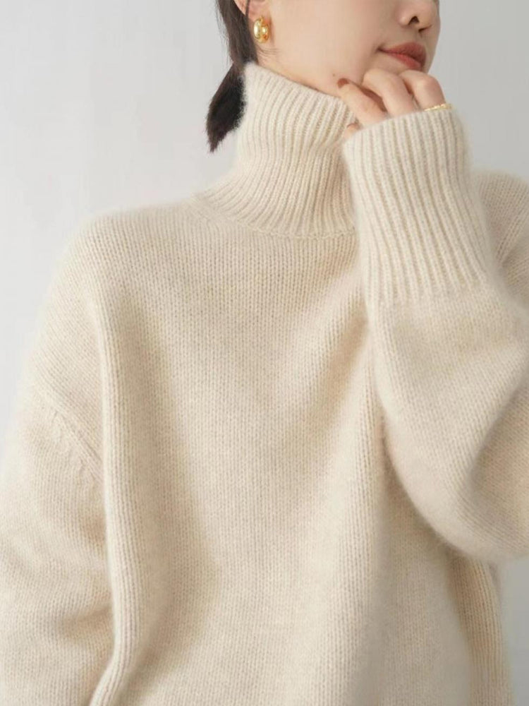 Stylish Women's Turtleneck Knit Sweater