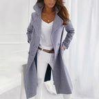 Chic Wool Coat with Stylish Folded Collar