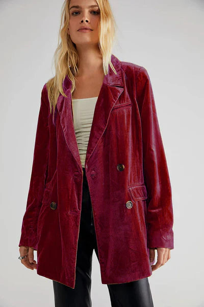 Chic Velvet Blazer with Long Sleeves and Button Closure