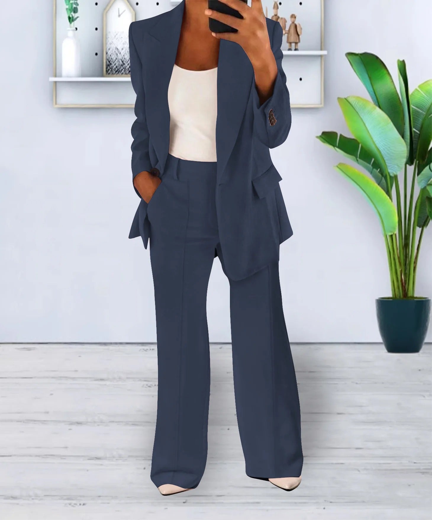 Women's Comfort-Fit Suit